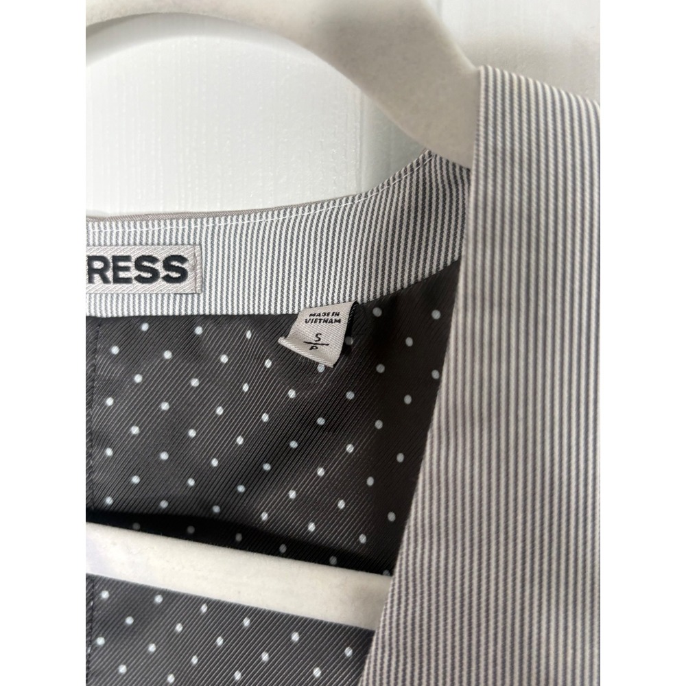 Express Gray Pinstripe Tailored Vest Chic Capsule Wardrobe 90s Size S - Picture 6 of 7